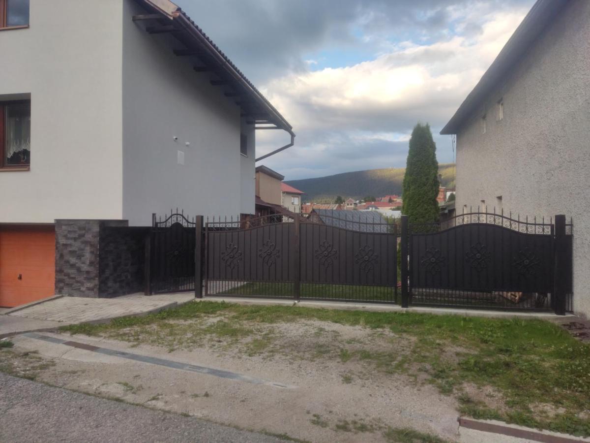 Apartmány Rejdovian Garamfő Kültér fotó